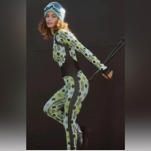 NWOT Free People Movement Stars To Mars Onesie jumpsuit, M/L - Picture 2 of 4